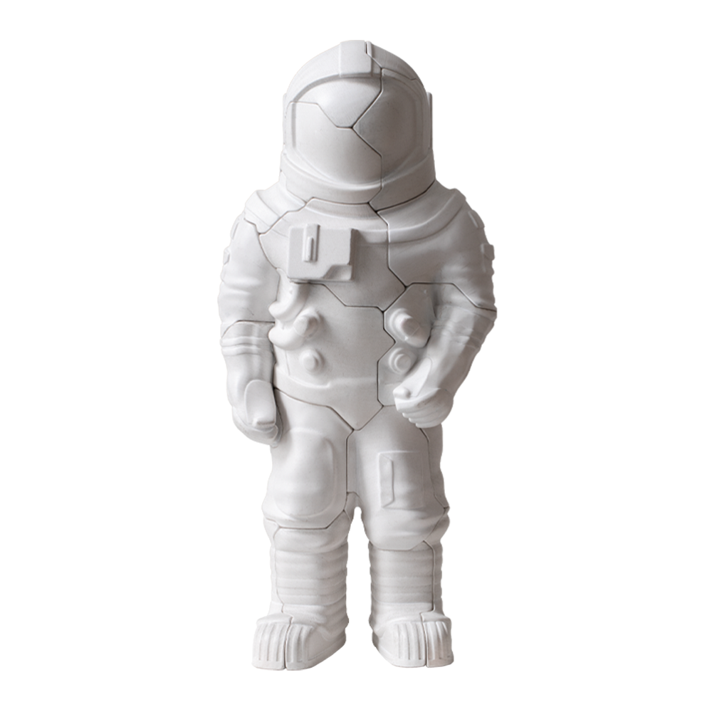 Locknesters 24-Inch Astronaut Statue