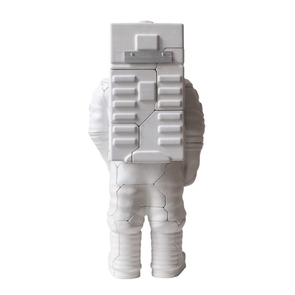 Locknesters 24-Inch Astronaut Statue